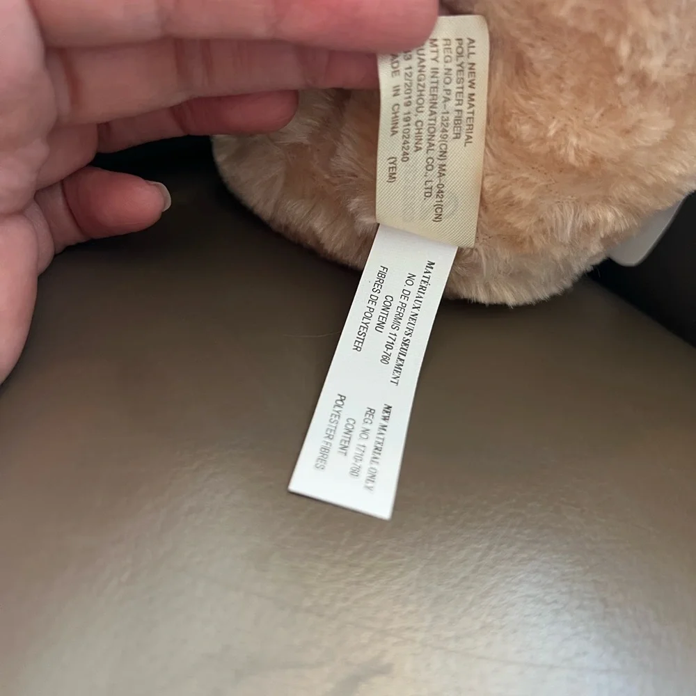 Plush Dog 🐶 #1 MOM Plush - Tan and White